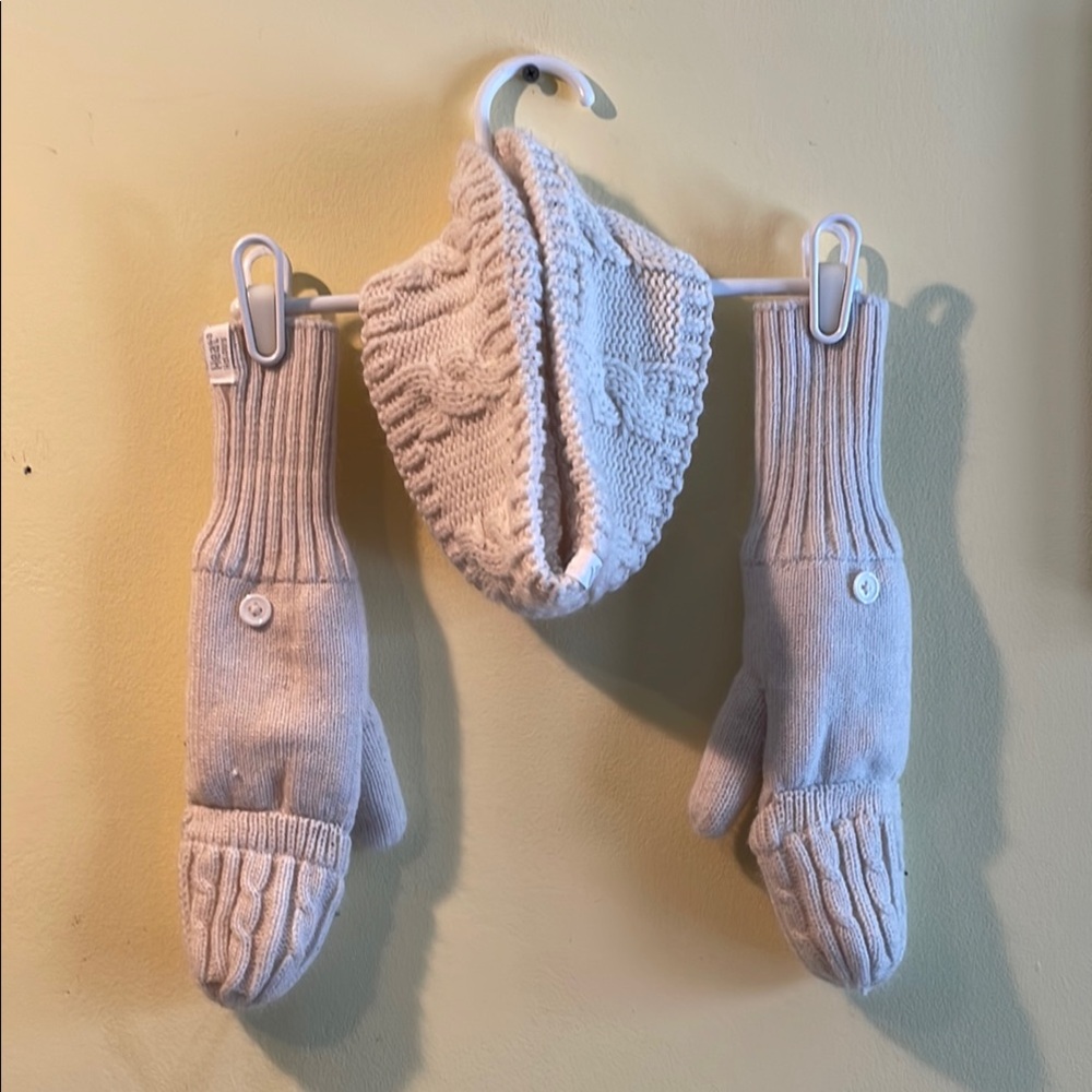Heat Holders Mittens & Headband Set